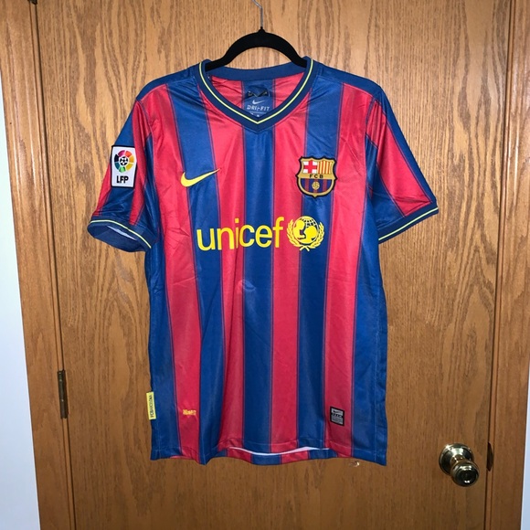 Retro Barcelona 09/10 Jerseys - Picture 1 of 11